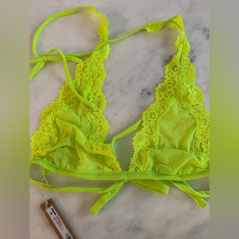 Skims Summer Mesh Lace Plunge Halter Bralette Green Highlighter Size Medium NWT